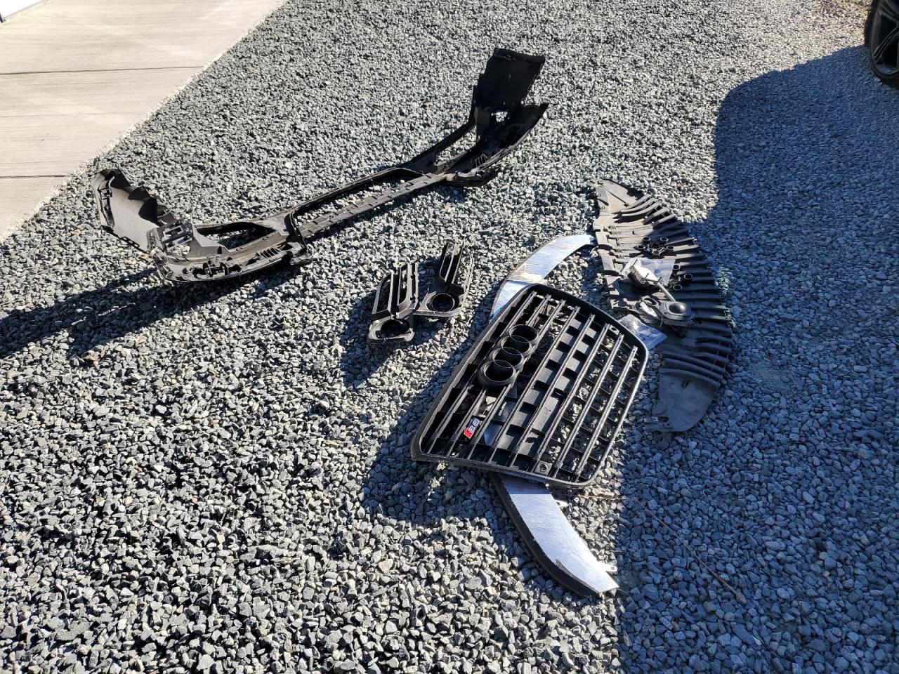 2014 Audi S8 Quattro VIN: WAUD2AFDXEN002471 Lot: 82416015