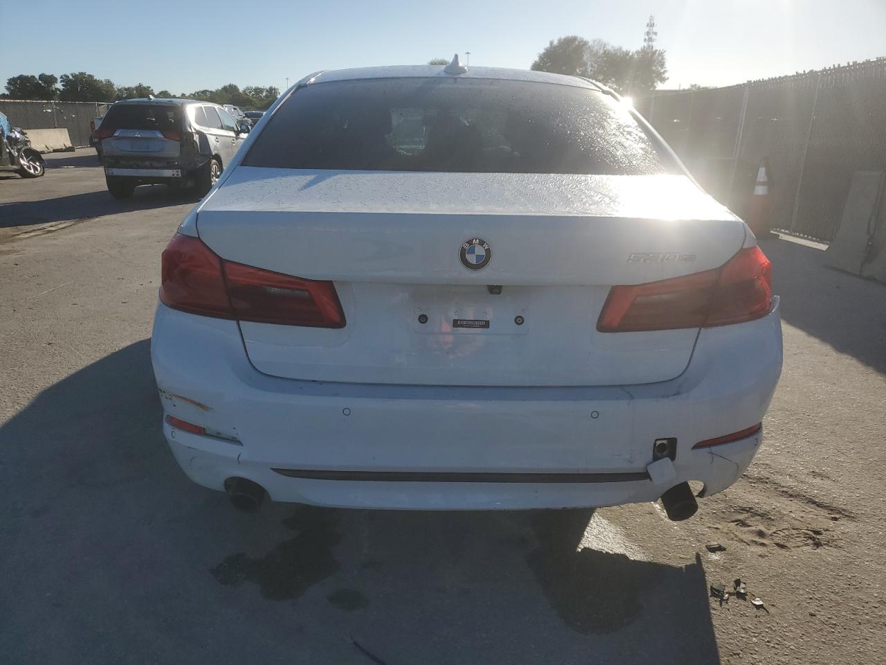 2018 BMW 530E VIN: WBAJA9C55JB252052 Lot: 87058685