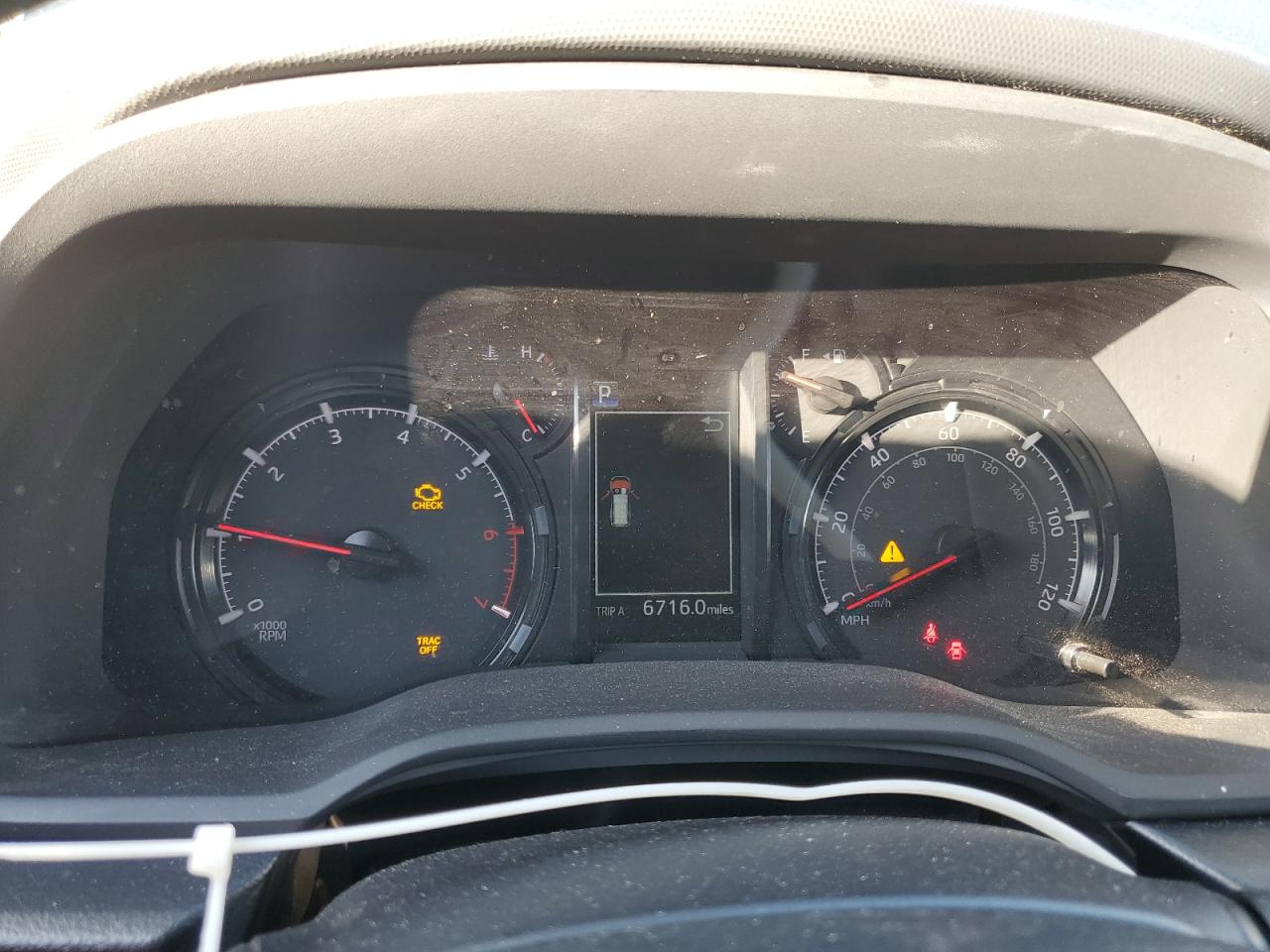 2020 Toyota 4Runner Sr5/Sr5 Premium VIN: JTEBU5JR2L5753250 Lot: 86098545