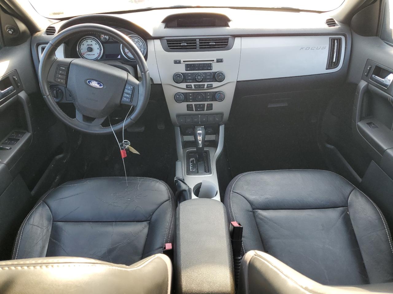 2011 Ford Focus Sel VIN: 1FAHP3HN1BW139933 Lot: 85167405