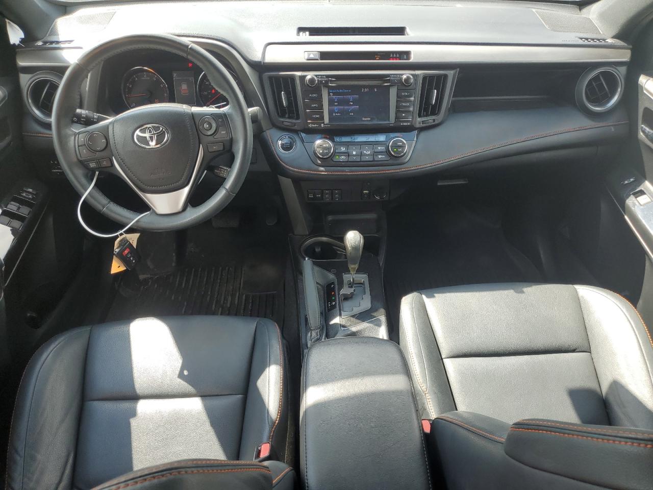 2017 Toyota Rav4 Se VIN: 2T3NFREV3HW332356 Lot: 81853065