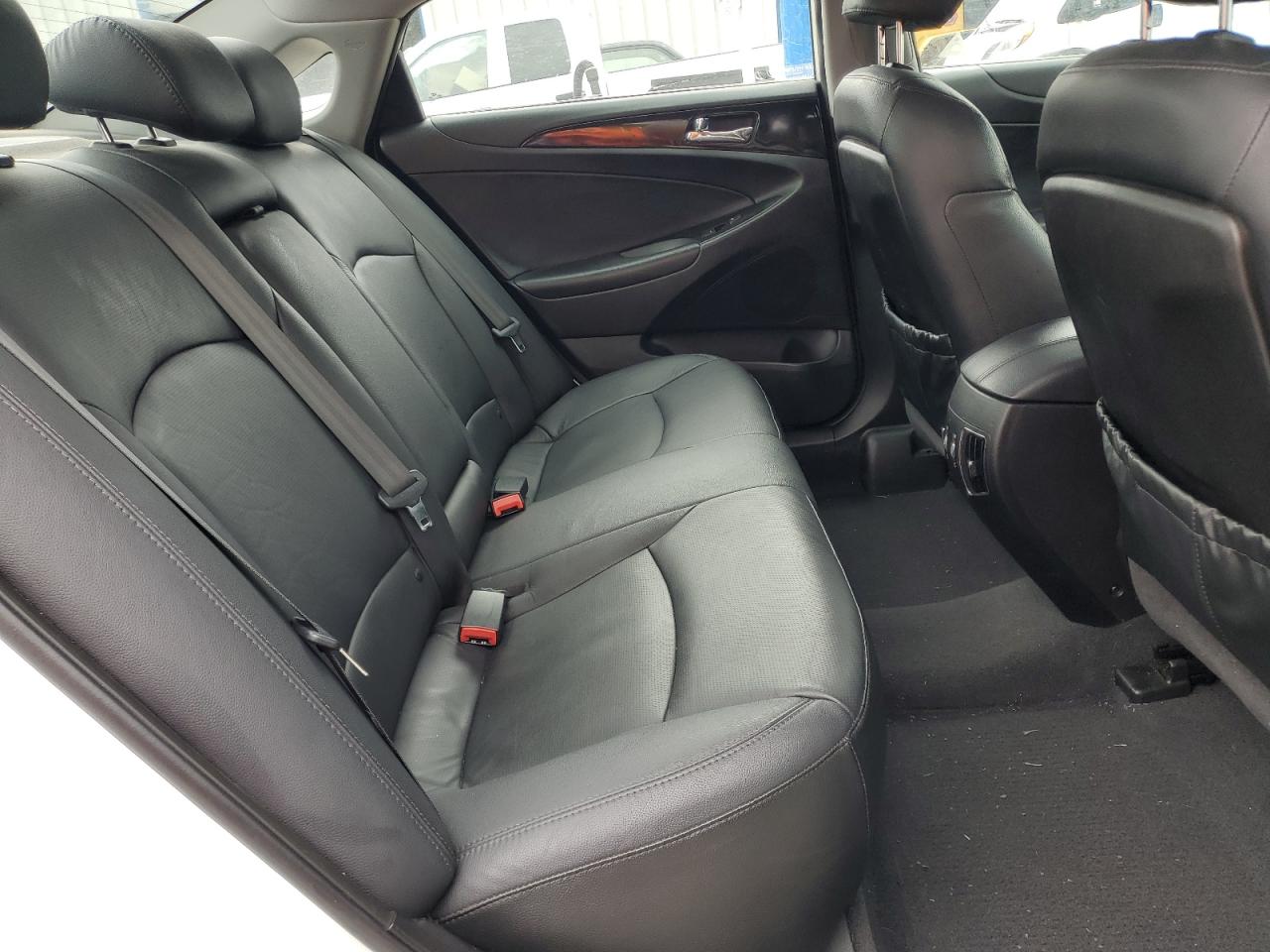 2011 Hyundai Sonata Se VIN: 5NPEC4AC9BH007063 Lot: 82453895