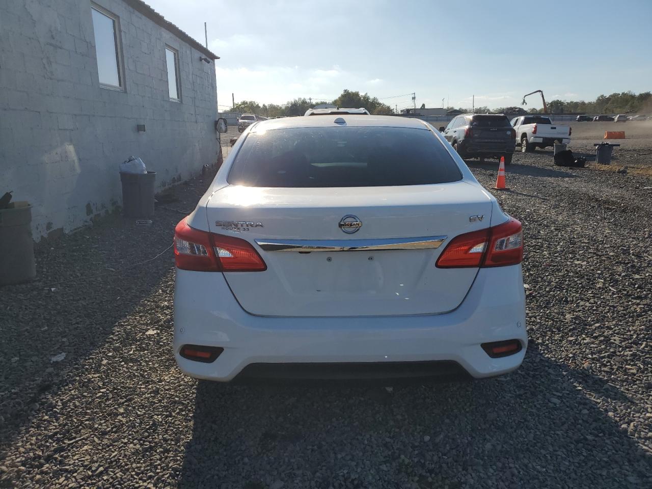 2017 Nissan Sentra S VIN: 3N1AB7AP3HY365117 Lot: 84777695