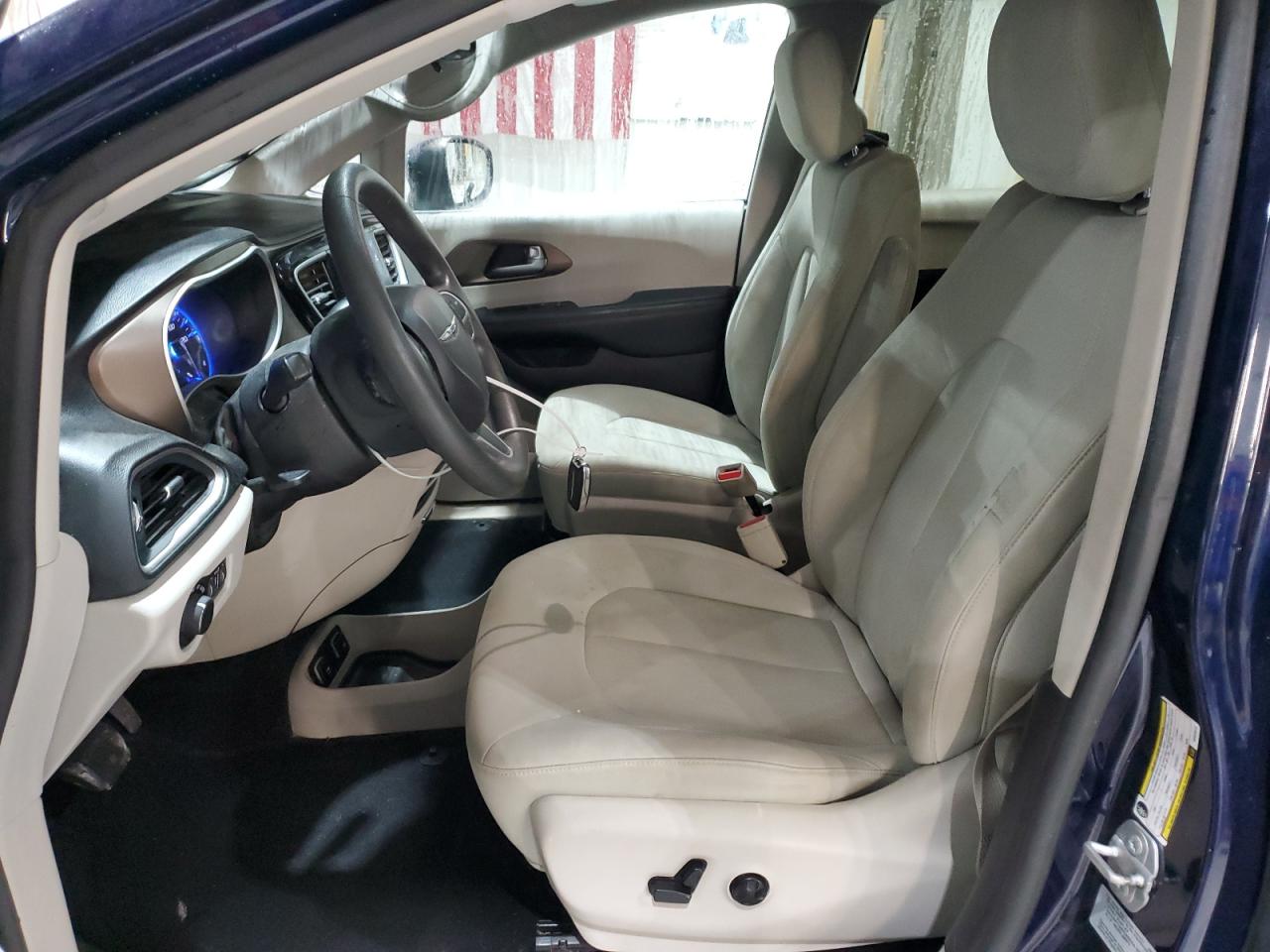 2017 Chrysler Pacifica Touring VIN: 2C4RC1DG9HR520615 Lot: 89840755