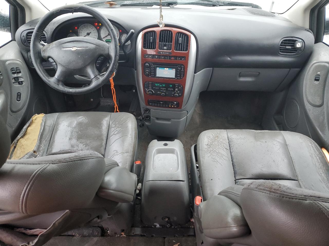 2005 Chrysler Town & Country Limited VIN: 2C8GP64L35R508105 Lot: 82533385