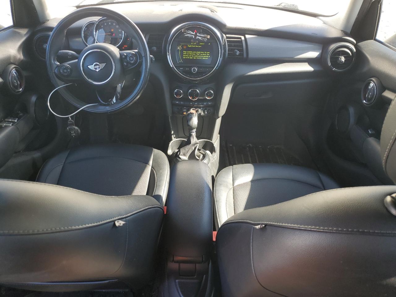 2015 Mini Cooper VIN: WMWXS5C5XFT831930 Lot: 82584965