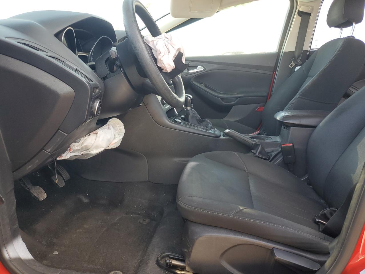 2015 Ford Focus Se VIN: 1FADP3F23FL369682 Lot: 82281645