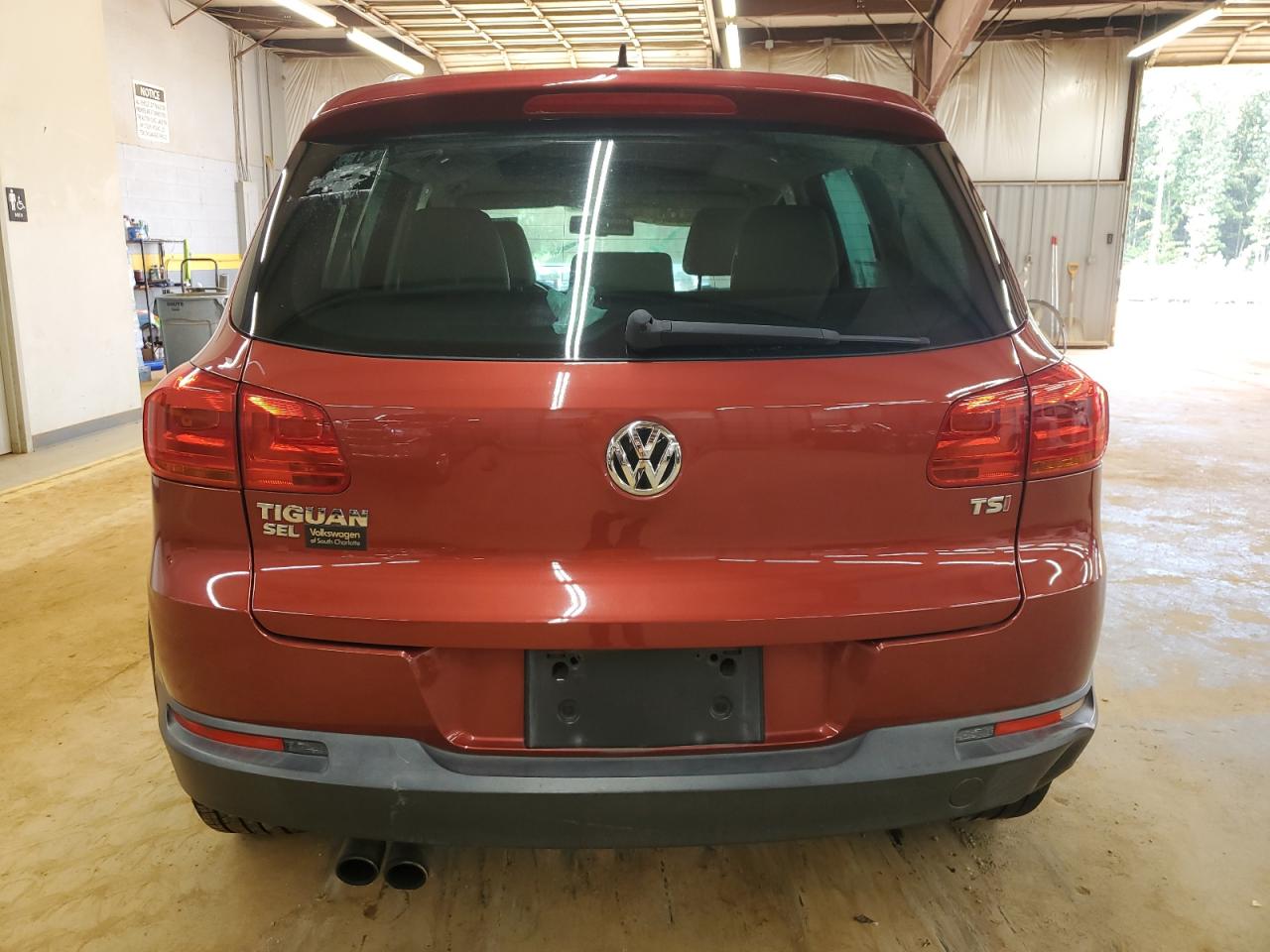 2016 Volkswagen Tiguan S VIN: WVGAV7AXXGW044858 Lot: 83878325