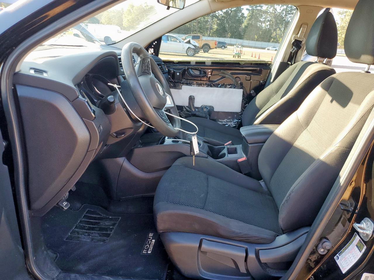 2017 Nissan Rogue Sport S VIN: JN1BJ1CP0HW033628 Lot: 85882315