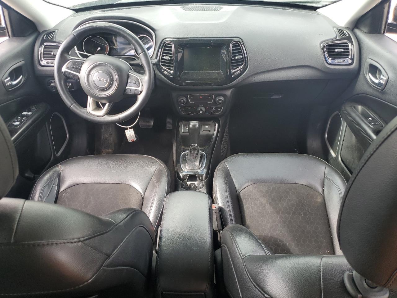 2019 Jeep Compass Latitude VIN: 3C4NJCBB5KT676730 Lot: 85666565