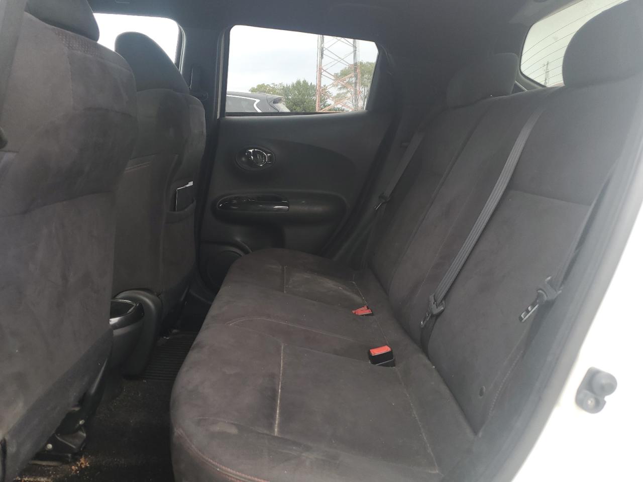 2014 Nissan Juke S VIN: JN8AF5MV4ET366477 Lot: 82396315