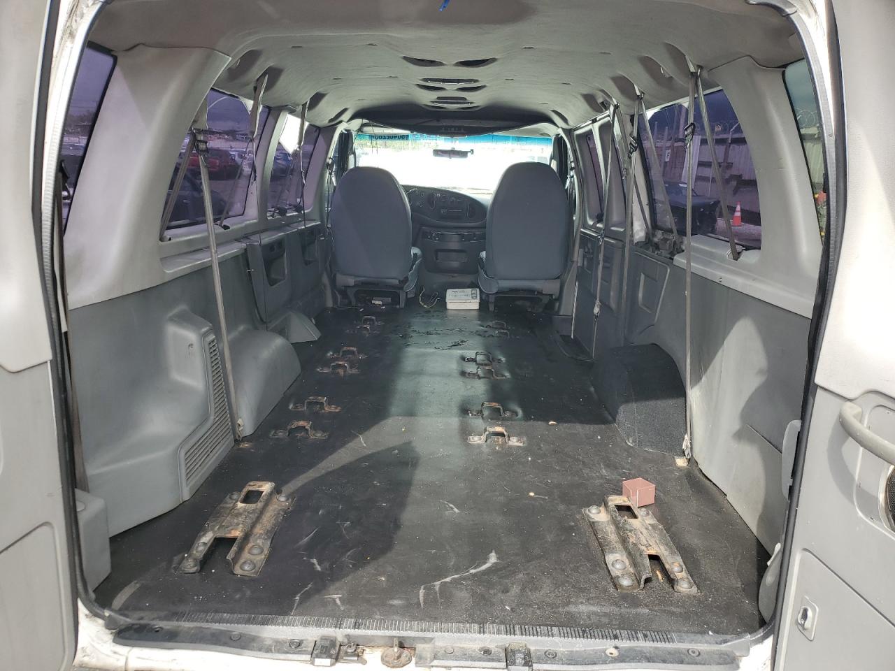 2006 Ford Econoline E350 Super Duty Wagon VIN: 1FBSS31L76HA32195 Lot: 86462285