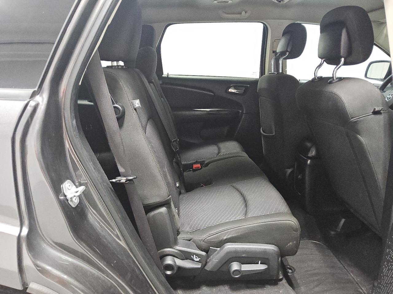 2019 Dodge Journey Se VIN: 3C4PDCBG8KT737581 Lot: 80557835