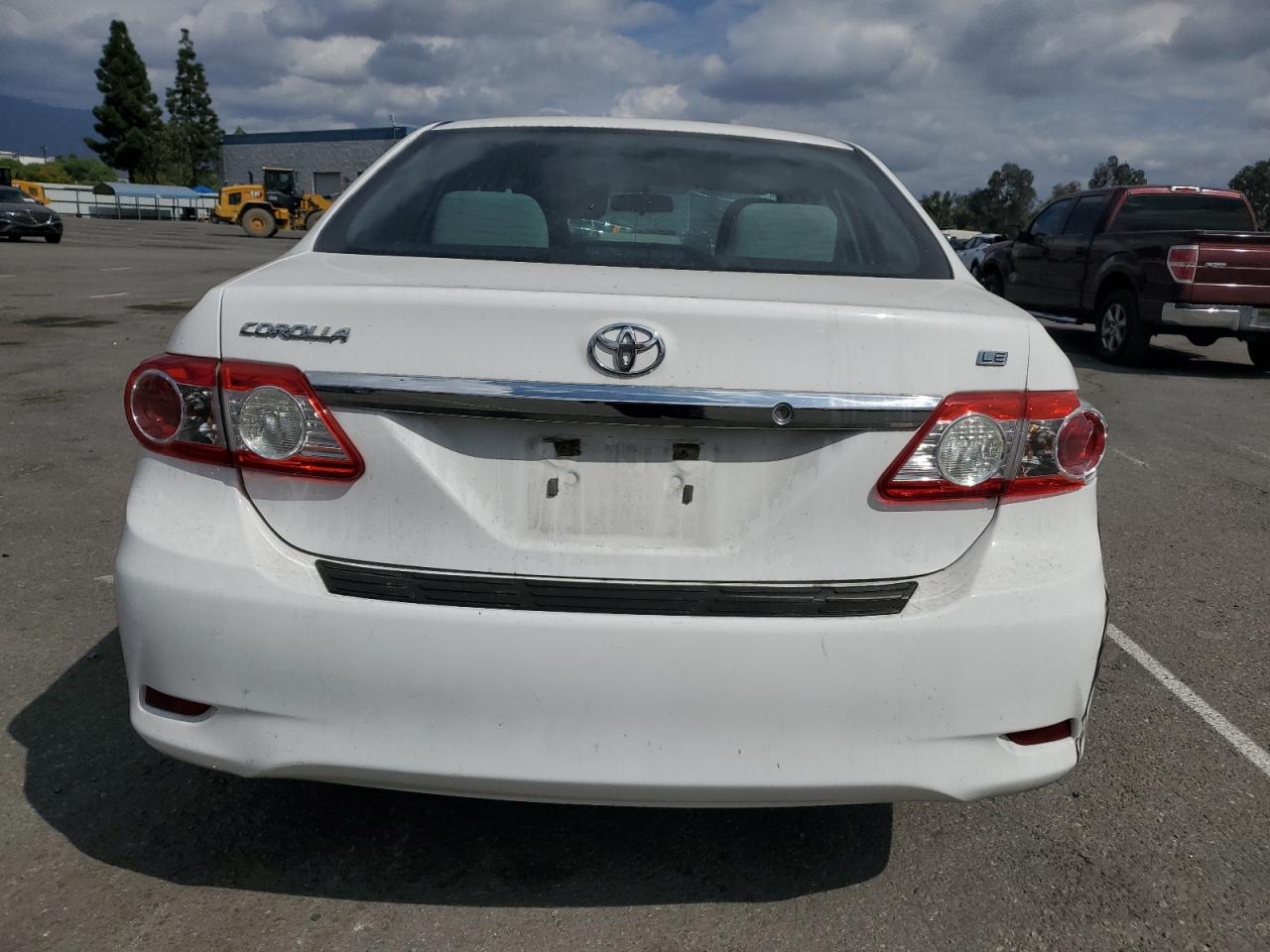 2013 Toyota Corolla Base VIN: 5YFBU4EE0DP220646 Lot: 82353965