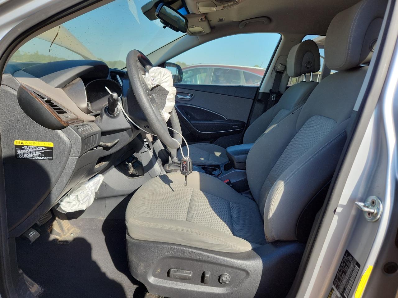 2017 Hyundai Santa Fe Se VIN: KM8SM4HF0HU182408 Lot: 84733425