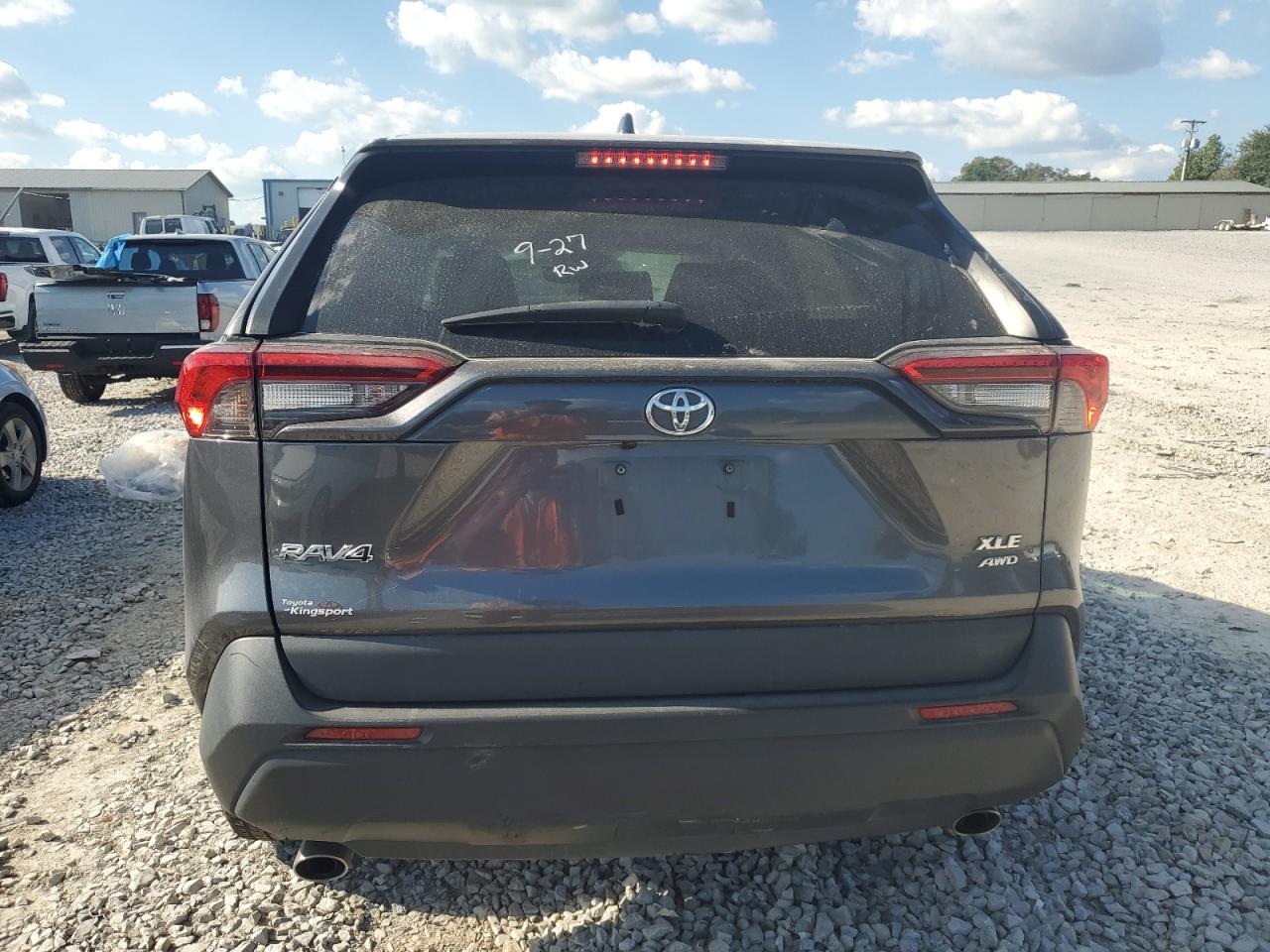 2021 Toyota Rav4 Xle VIN: 2T3P1RFV1MC212234 Lot: 84711705