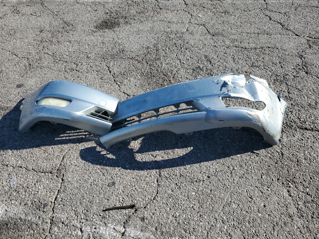 2005 Toyota Camry Le VIN: JTDBF30KX50160730 Lot: 84997435