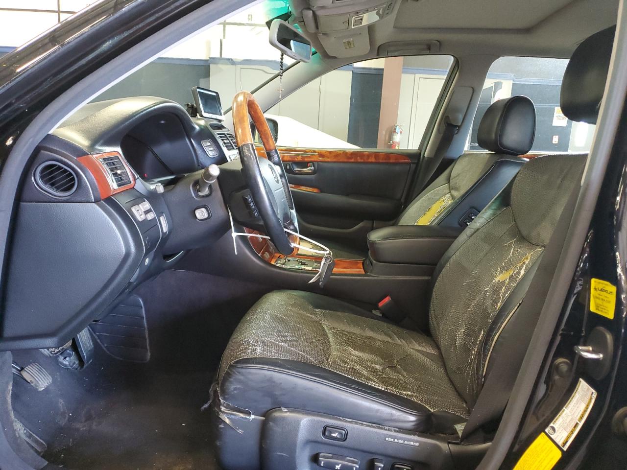 2005 Lexus Ls 430 VIN: JTHBN36F450173792 Lot: 89796655