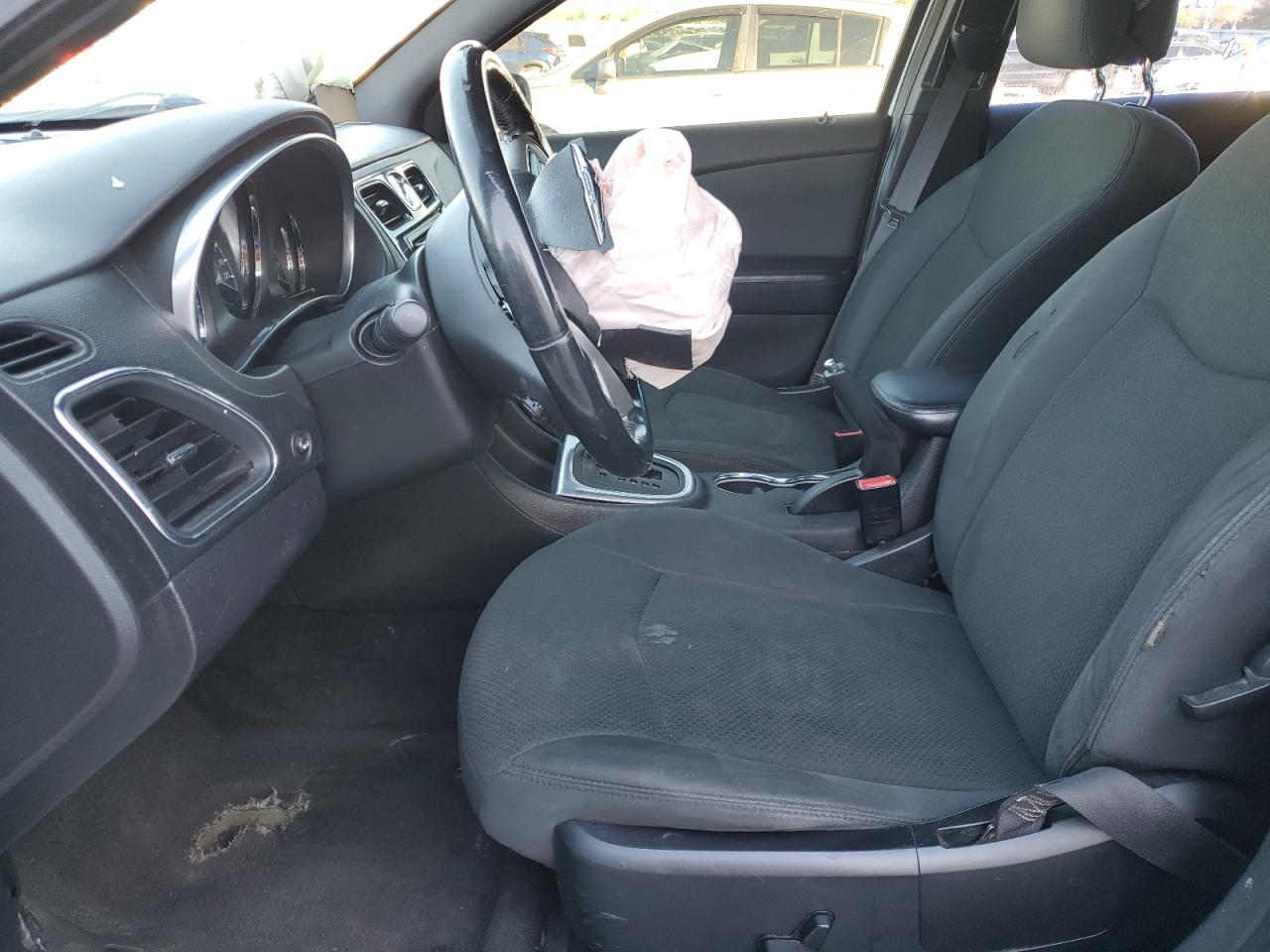 2012 Chrysler 200 Touring VIN: 1C3CCBBB5CN104476 Lot: 89724095