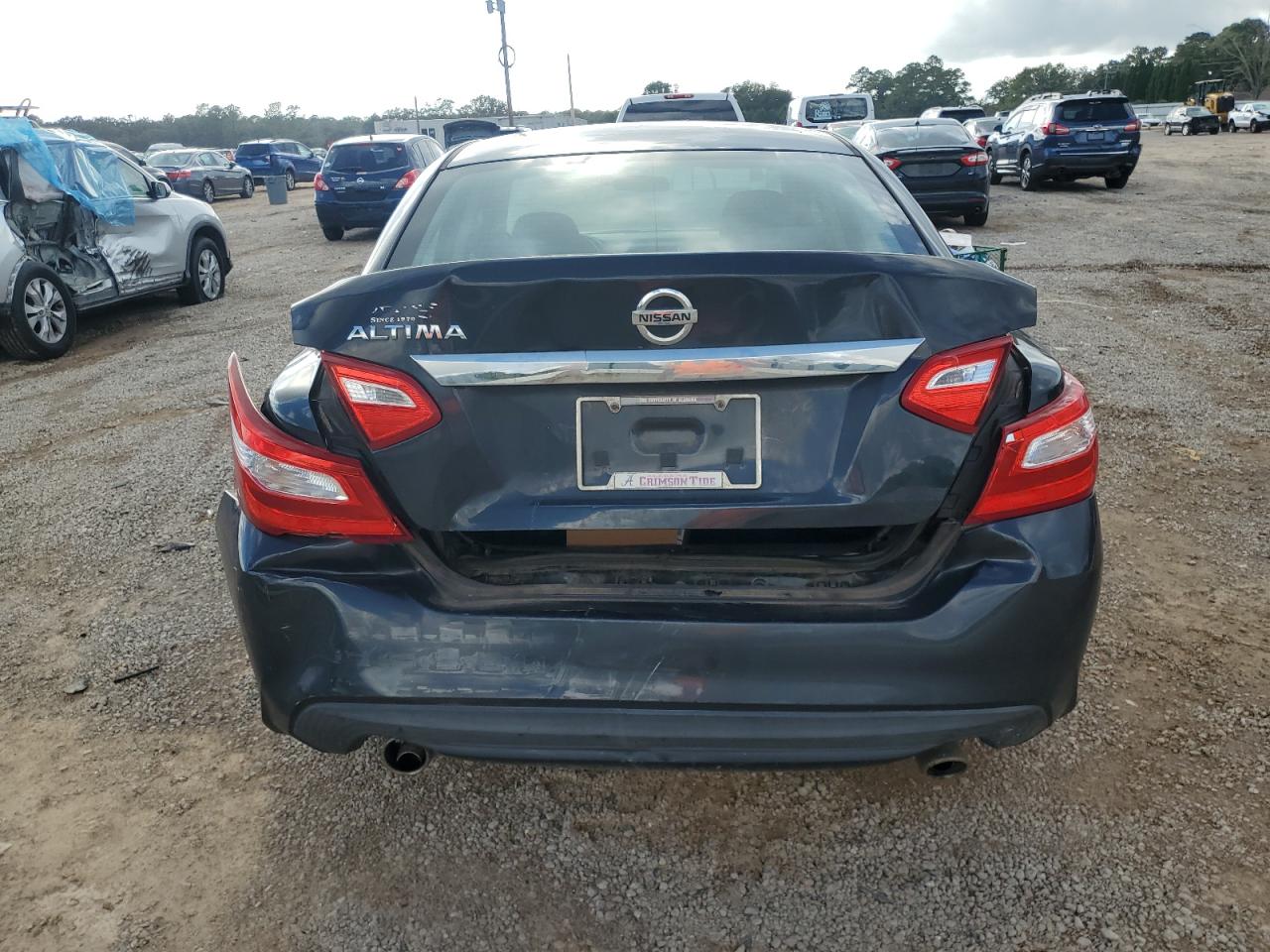 2017 Nissan Altima 2.5 VIN: 1N4AL3AP0HN312364 Lot: 82220915