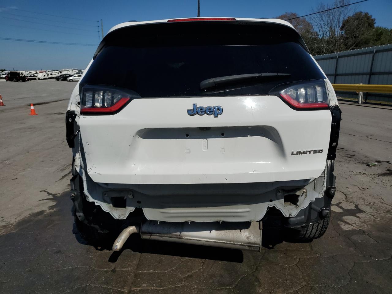 2019 Jeep Cherokee Limited VIN: 1C4PJLDBXKD302495 Lot: 86102465