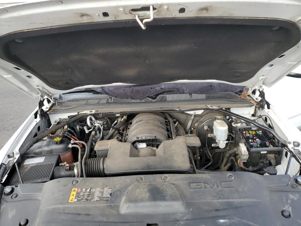 2020 GMC Yukon Xl K1500 Slt VIN: 1GKS2GKC4LR202282 Lot: 90920835