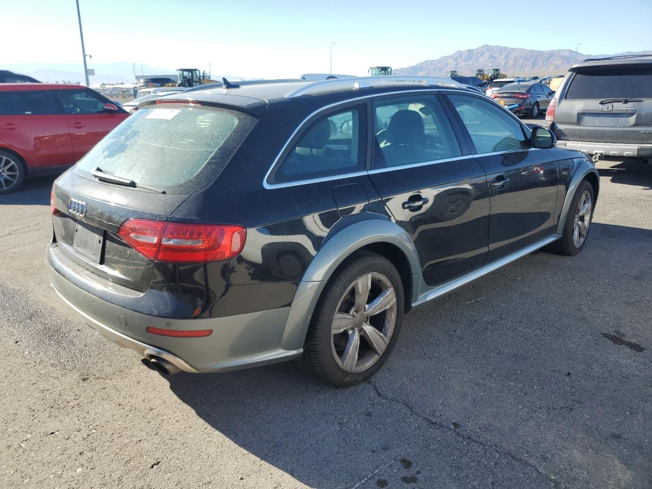 Фото: WA1UFAFL5DA116554