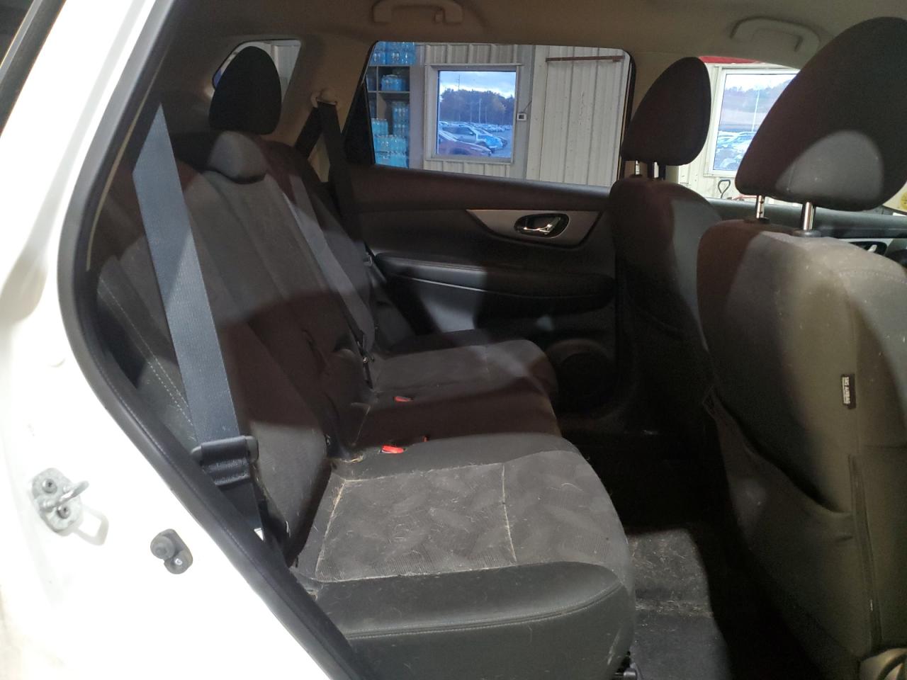 2016 Nissan Rogue S VIN: KNMAT2MV1GP723418 Lot: 90903515