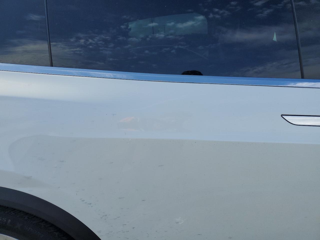 2017 Tesla Model X VIN: 5YJXCBE22HF041500 Lot: 81718695