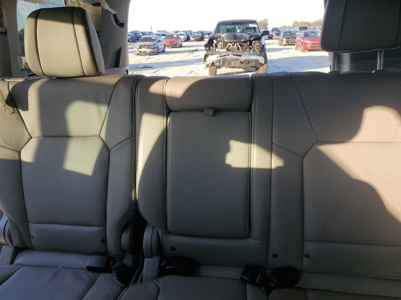 2014 Honda Pilot Exl VIN: 5FNYF4H56EB015832 Lot: 81958215