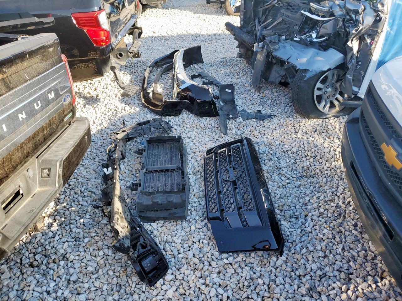 2024 Nissan Titan Sv VIN: 1N6AA1EF7RN116992 Lot: 84390105