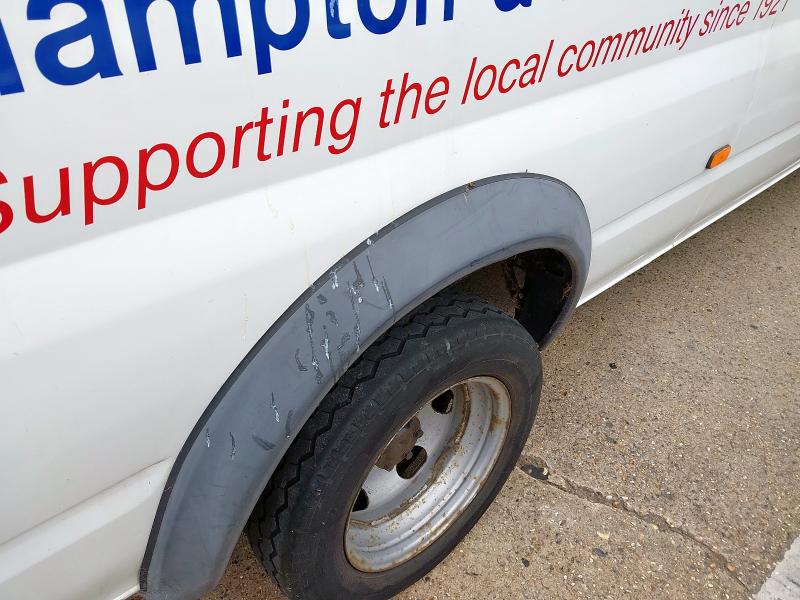 2004 FORD TRANSIT MINIBUS 