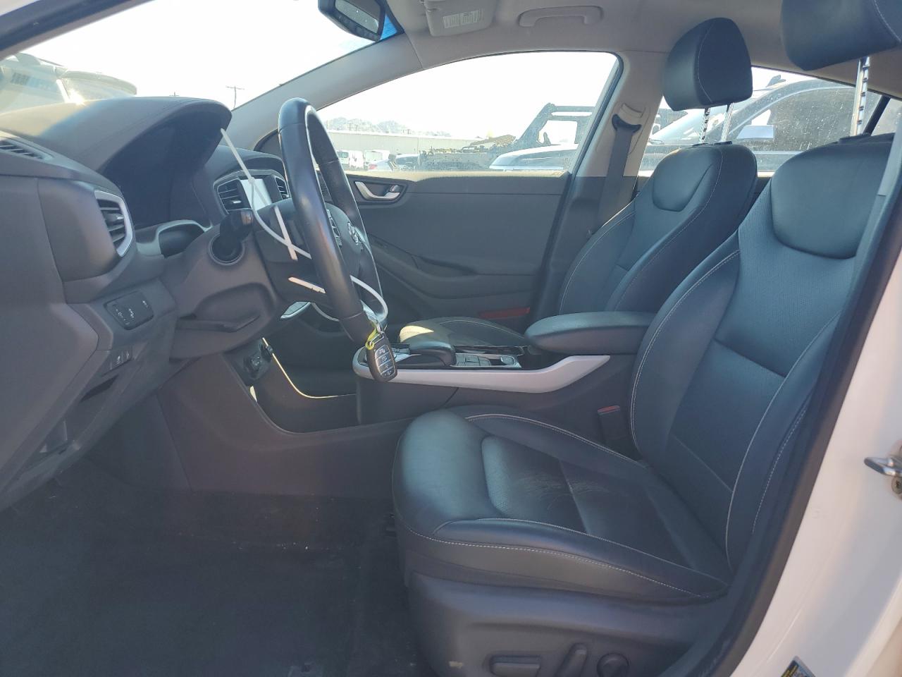 2017 Hyundai Ioniq Limited VIN: KMHC85LH9HU019053 Lot: 87099475