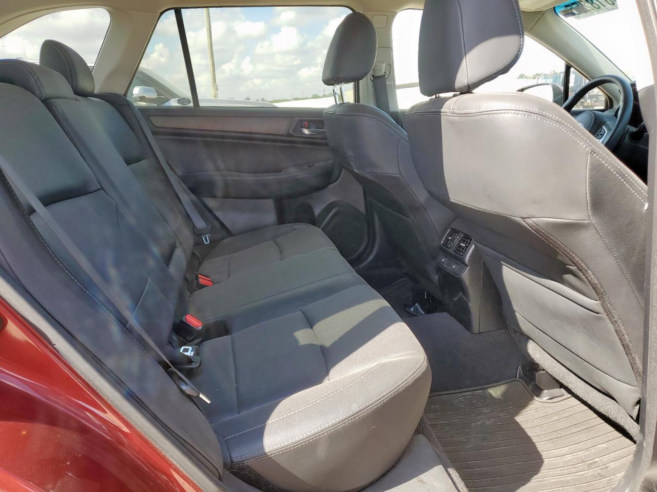 2017 Subaru Outback 2.5I Limited VIN: 4S4BSANC9H3207522 Lot: 84818255