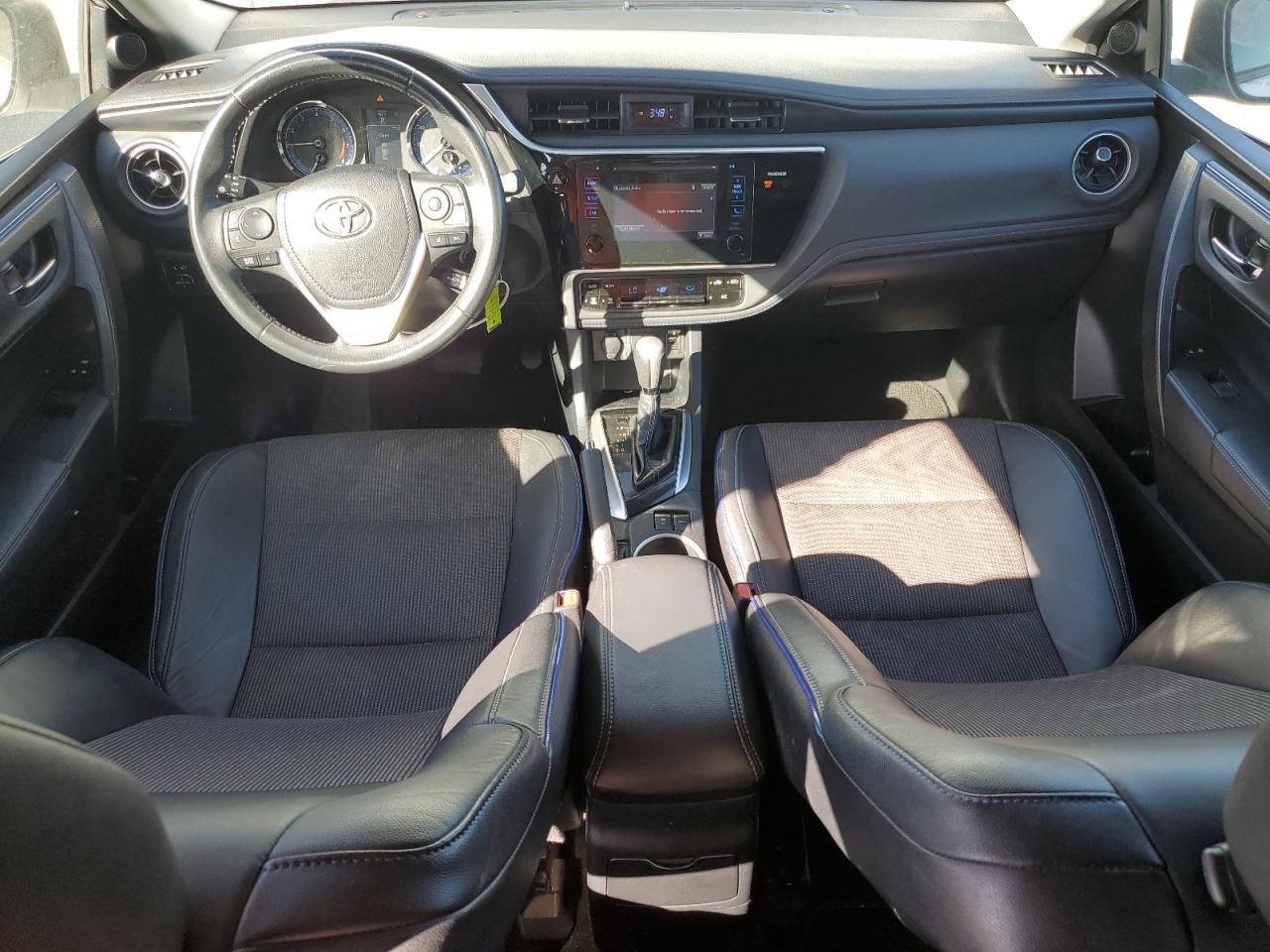 2017 Toyota Corolla L VIN: 2T1BURHEXHC958601 Lot: 81968695