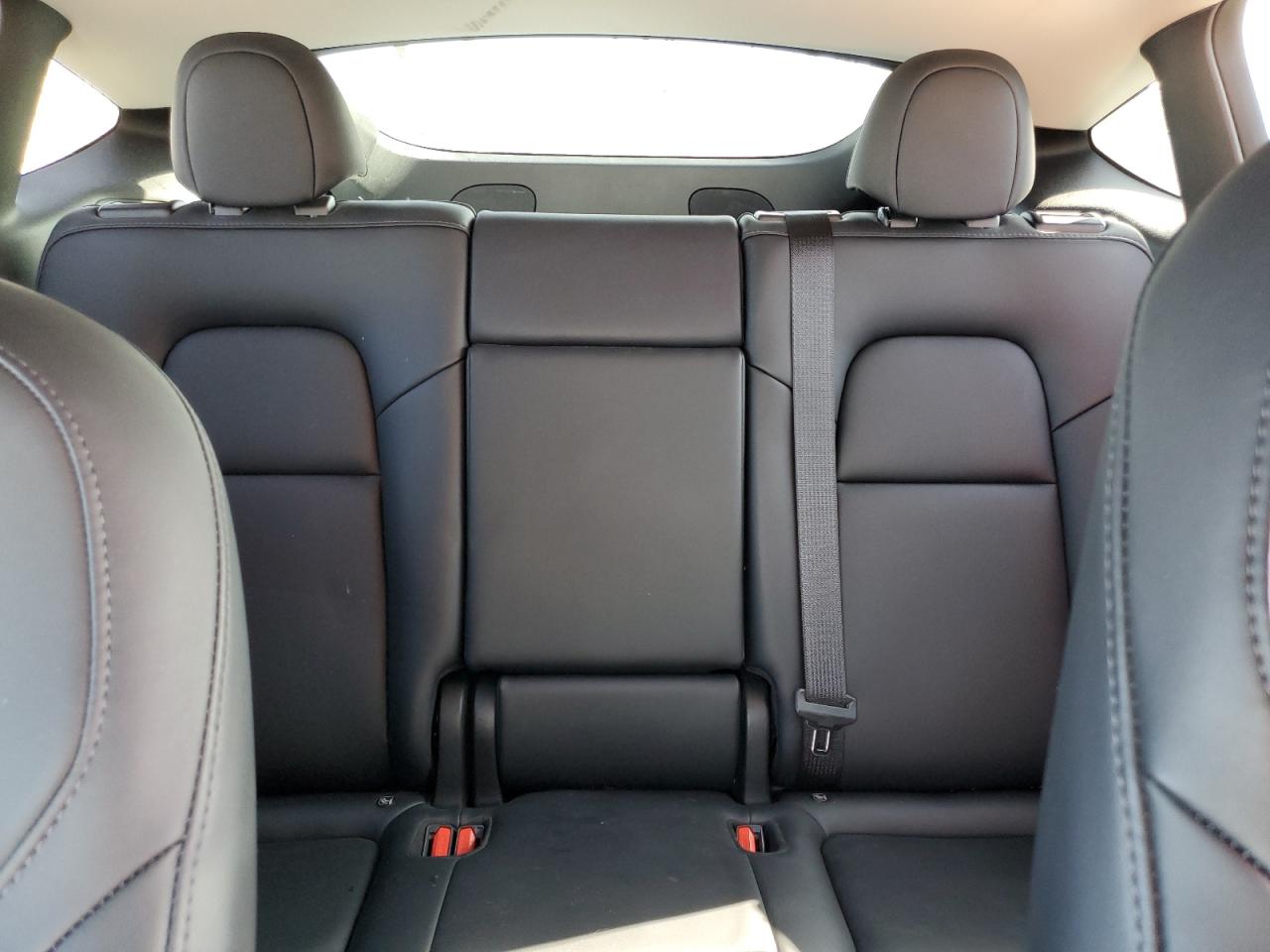 2023 Tesla Model Y VIN: 7SAYGDEE4PA092865 Lot: 90322225