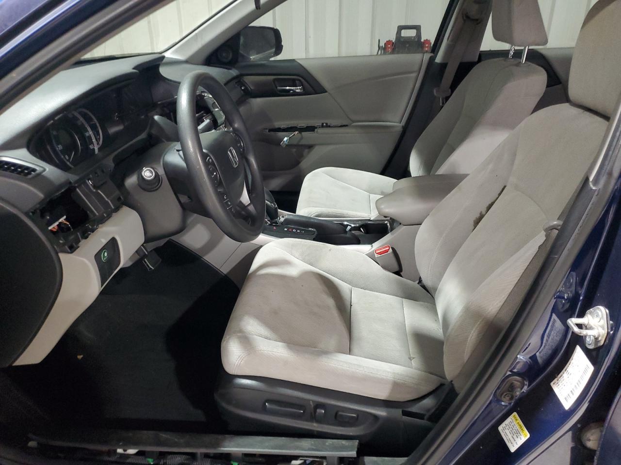 2015 Honda Accord Ex VIN: 1HGCR2F72FA192111 Lot: 81229025