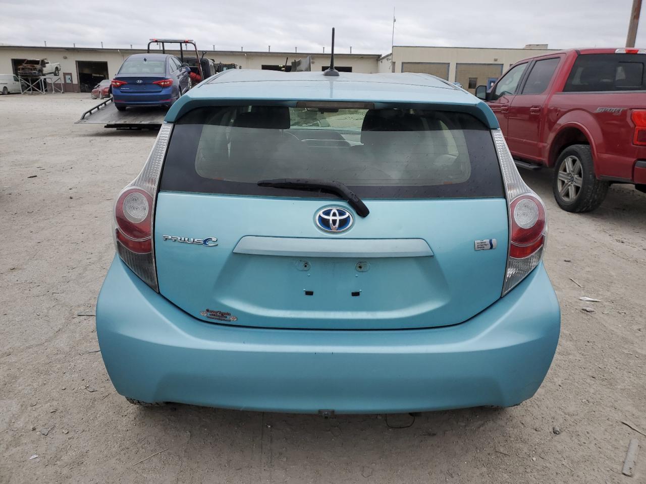 2012 Toyota Prius C VIN: JTDKDTB33C1026581 Lot: 90698805