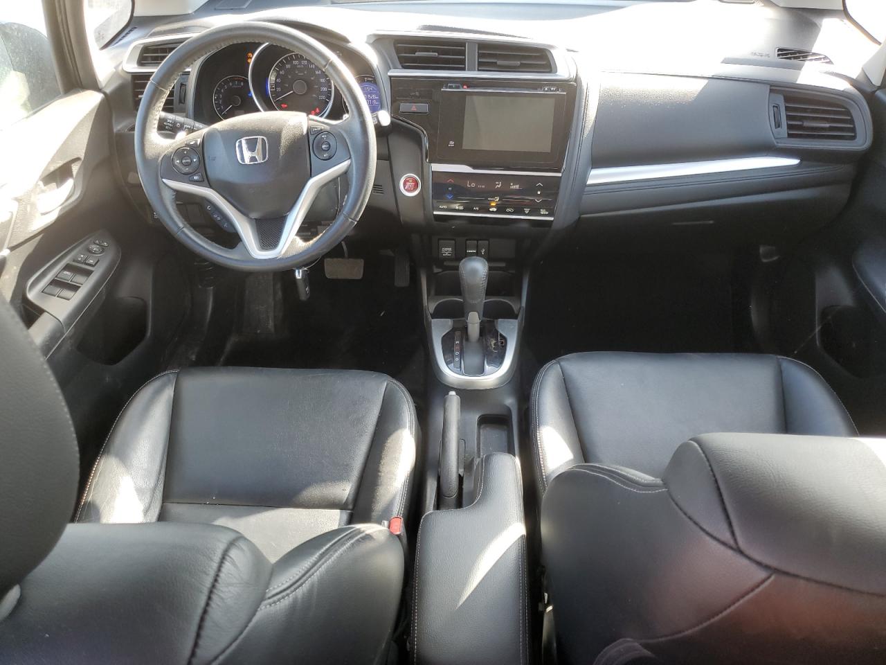 2017 Honda Fit Ex VIN: 3HGGK5H82HM103057 Lot: 86509645
