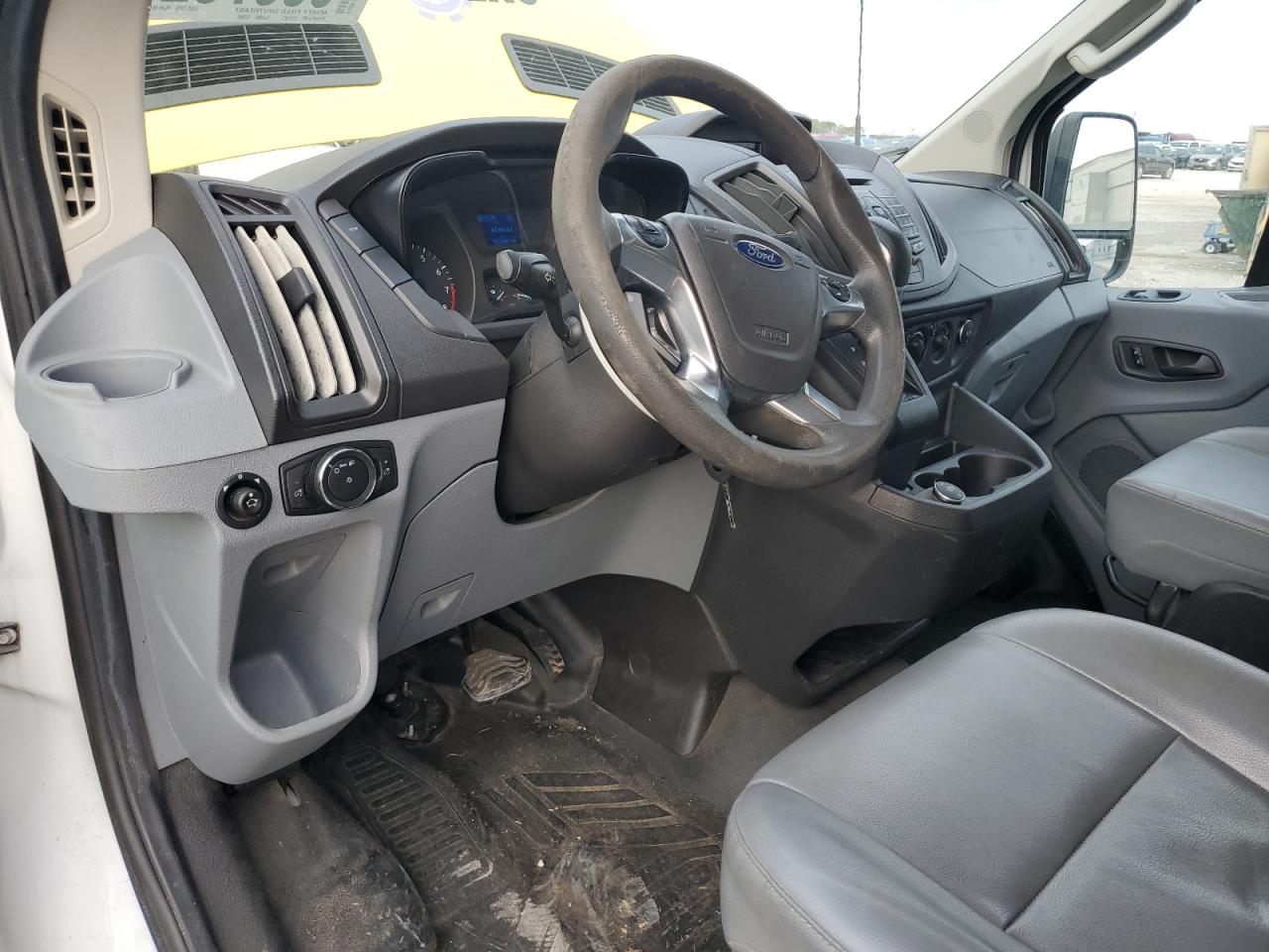 2018 Ford Transit T-250 Delivery Van VIN: 1FTYR1ZM2JKA07820 Lot: 90073255