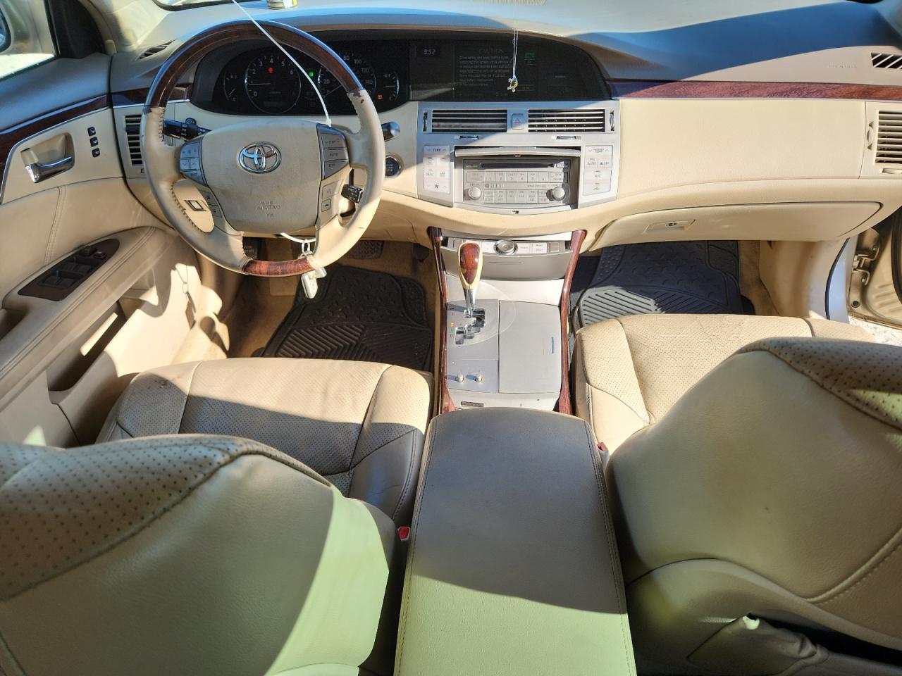 2010 Toyota Avalon Xl VIN: 4T1BK3DB5AU362475 Lot: 81992235