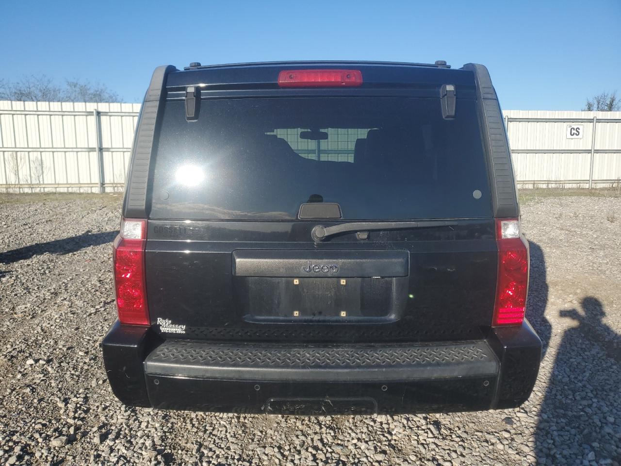 2008 Jeep Commander Sport VIN: 1J8HH48K78C117733 Lot: 87203345