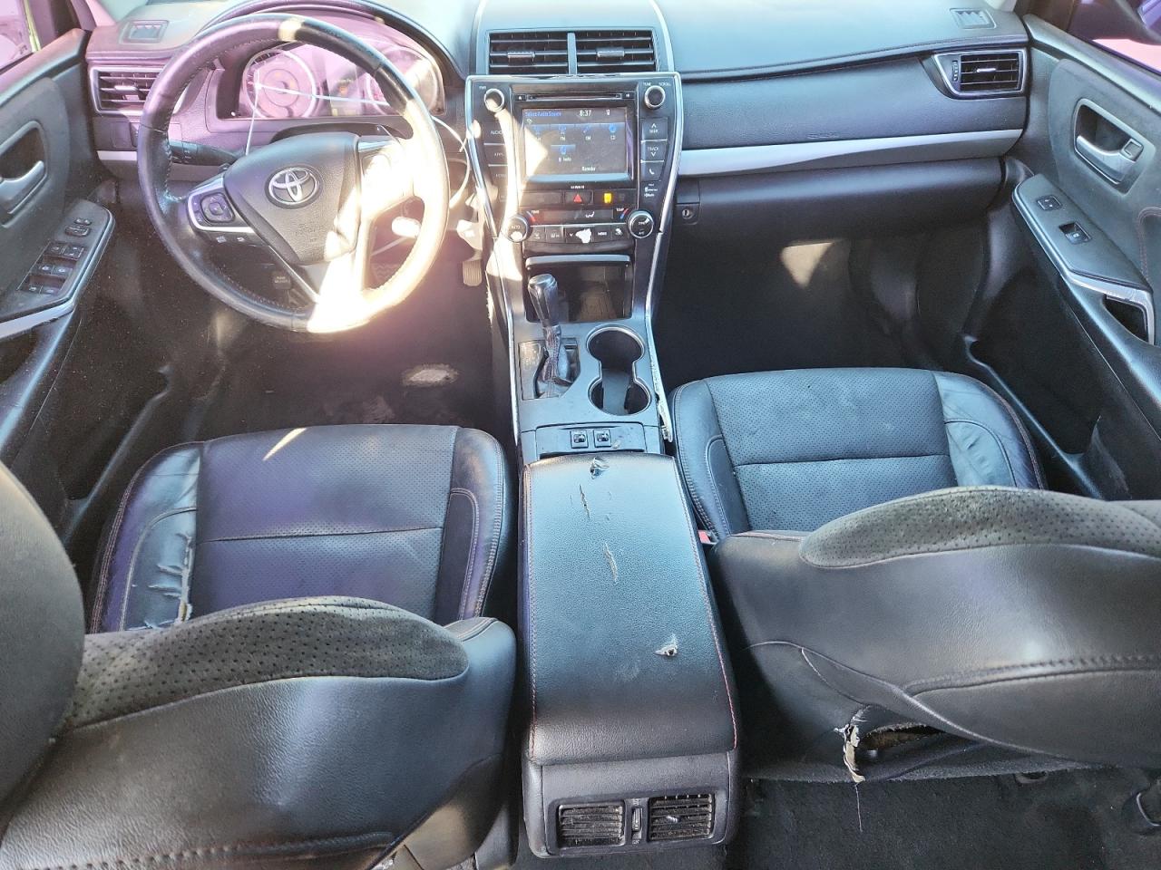 2017 Toyota Camry Le VIN: 4T1BF1FK2HU304128 Lot: 84978285