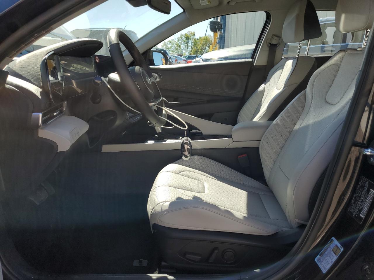 2025 Hyundai Elantra Limited VIN: KMHLN4DJ1SU165457 Lot: 84891355