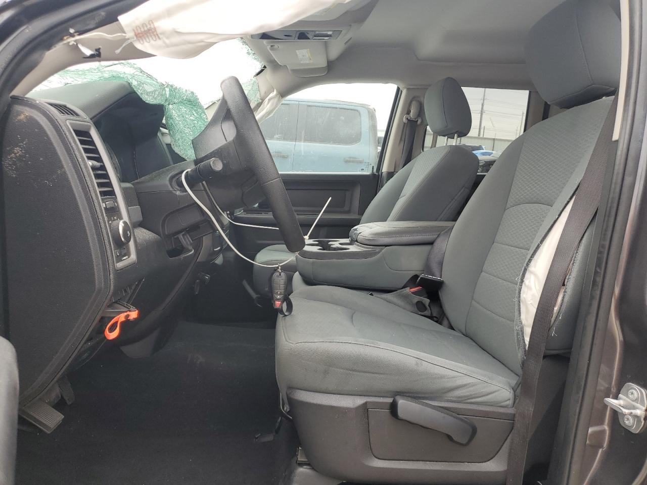 2017 Ram 1500 St VIN: 1C6RR6FTXHS609833 Lot: 89805345