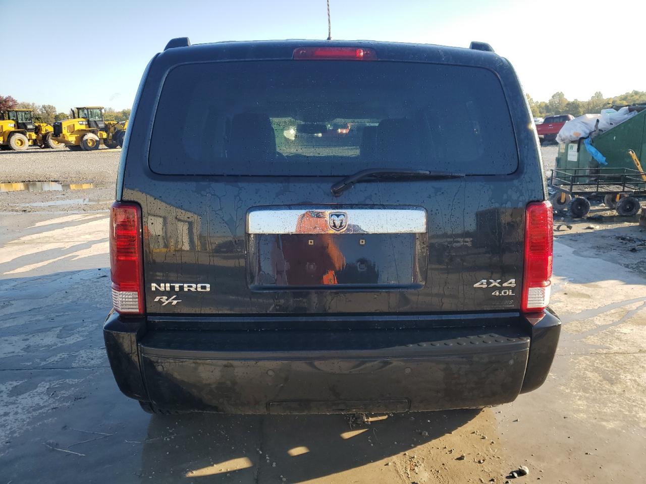 2008 Dodge Nitro R/T VIN: 1D8GU58638W249590 Lot: 90371905