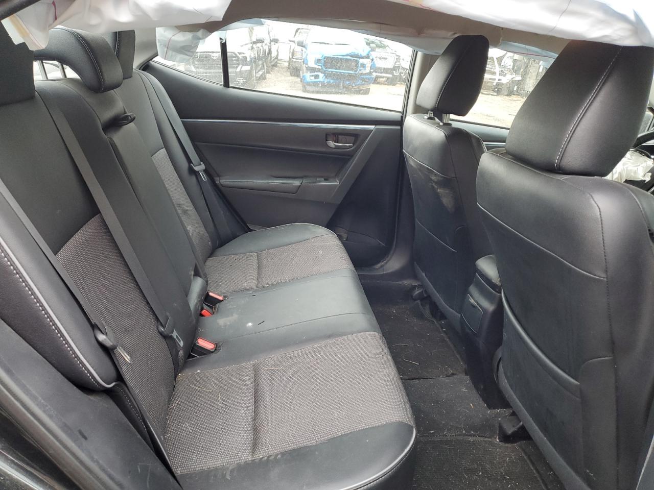 2015 Toyota Corolla L VIN: 2T1BURHE2FC400299 Lot: 86110055