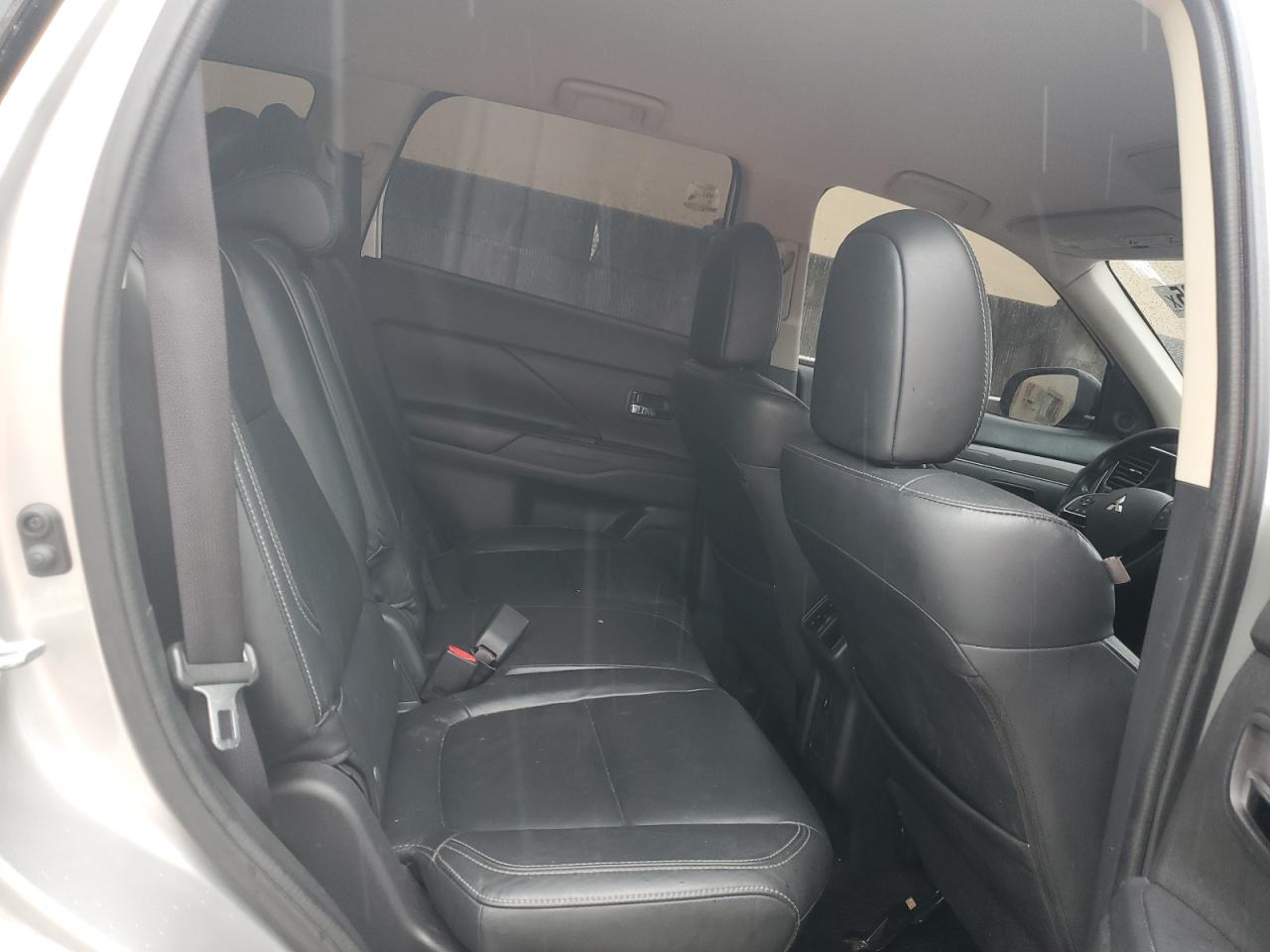 2019 Mitsubishi Outlander Se VIN: JA4AZ3A38KZ026682 Lot: 82217935