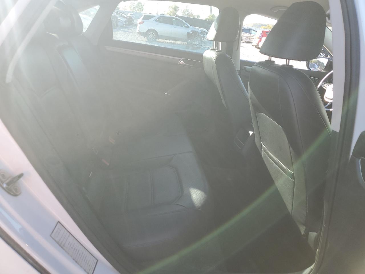 2017 Volkswagen Passat R-Line VIN: 1VWDT7A34HC043631 Lot: 85827095