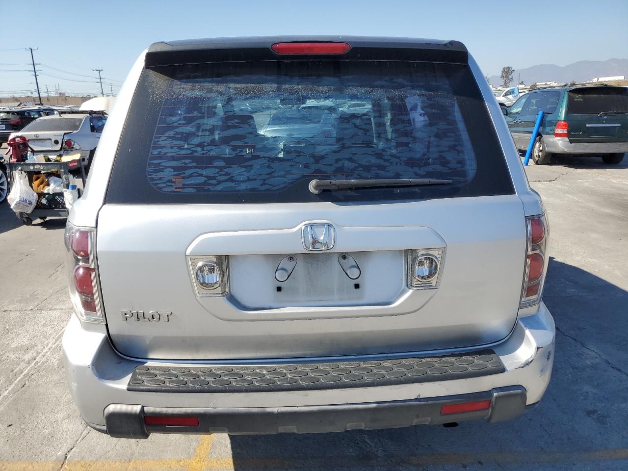 2007 Honda Pilot Lx VIN: 5FNYF28117B018870 Lot: 84953505